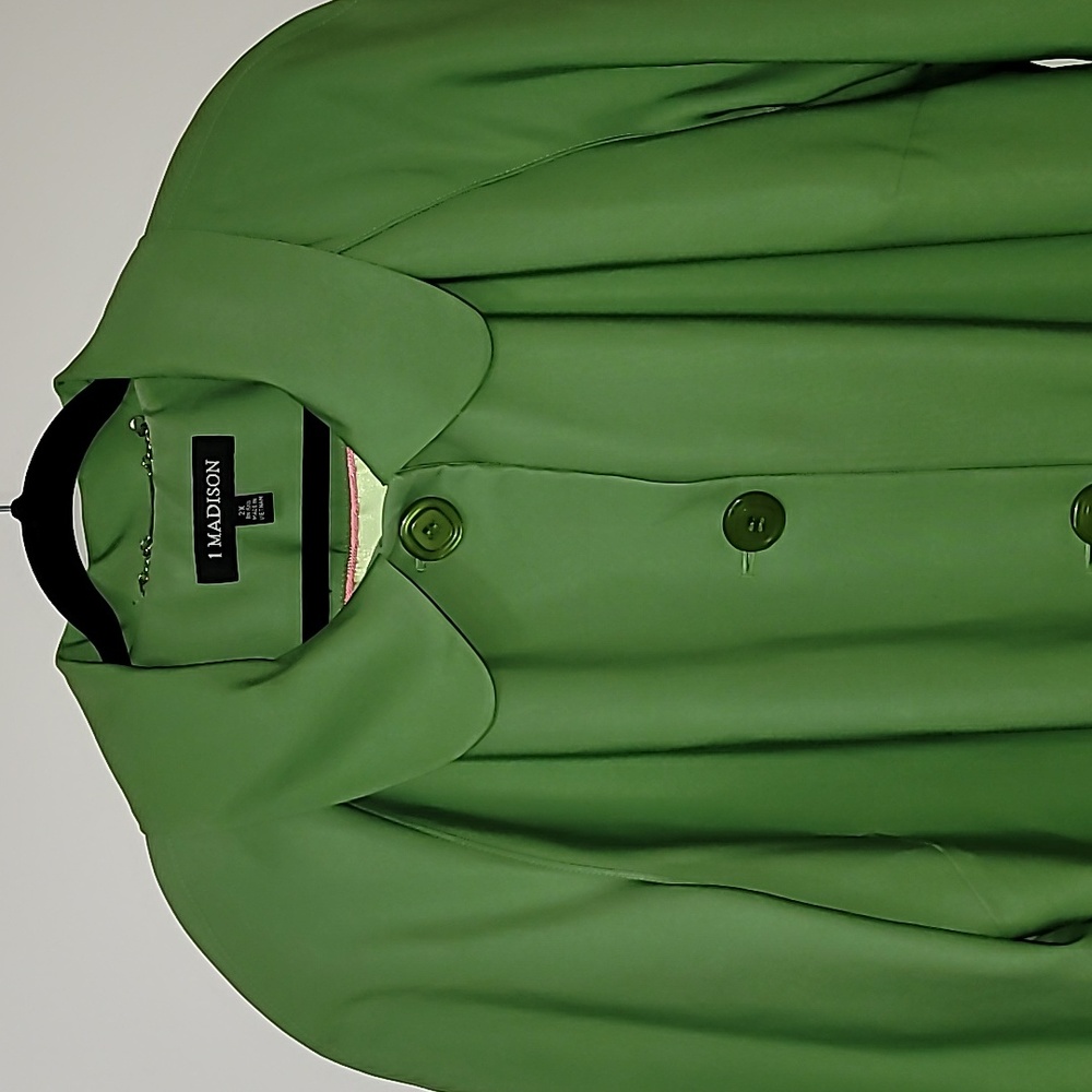 Women's Green Coat - Picture 3 of 9
